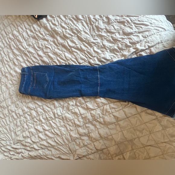 Flared jeans - Picture 2 of 3